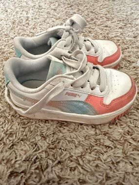Puma Kids White Sneakers with Coral and Light Blue Accents